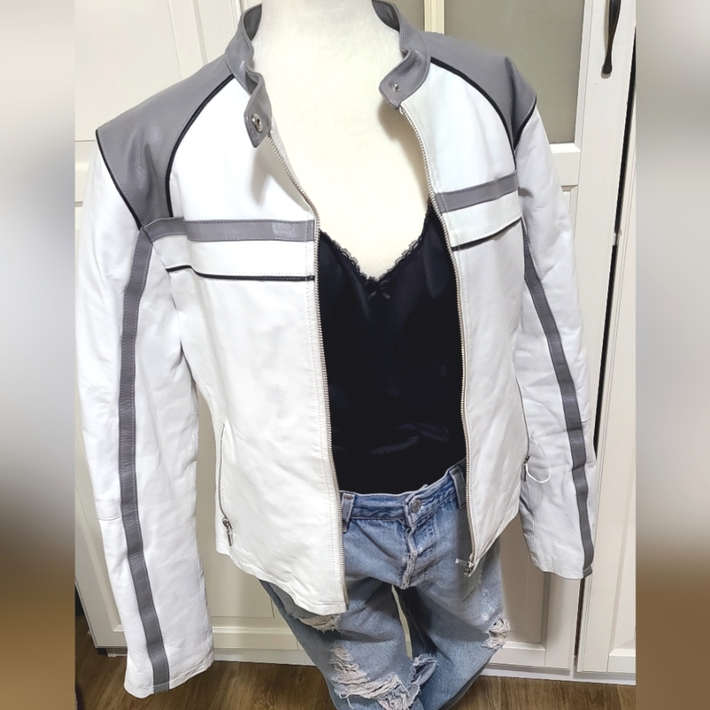 Rare Che bella white grey leather motorcycle jacket